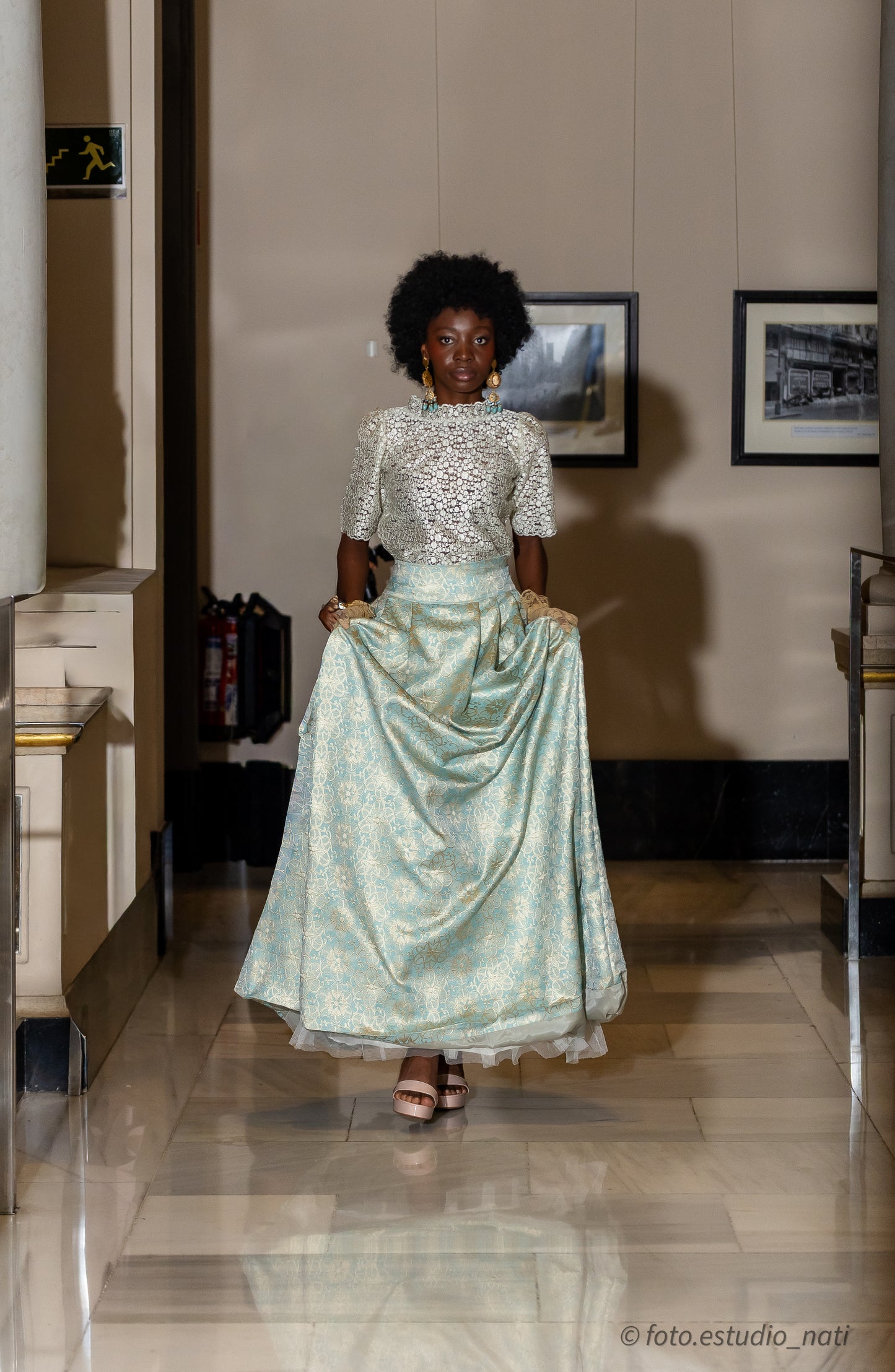 Falda, Blusa y Pendientes – Alta Costura Julieth