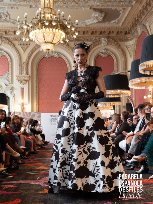 Falda de Seda – Alta Costura · Colección Majestad