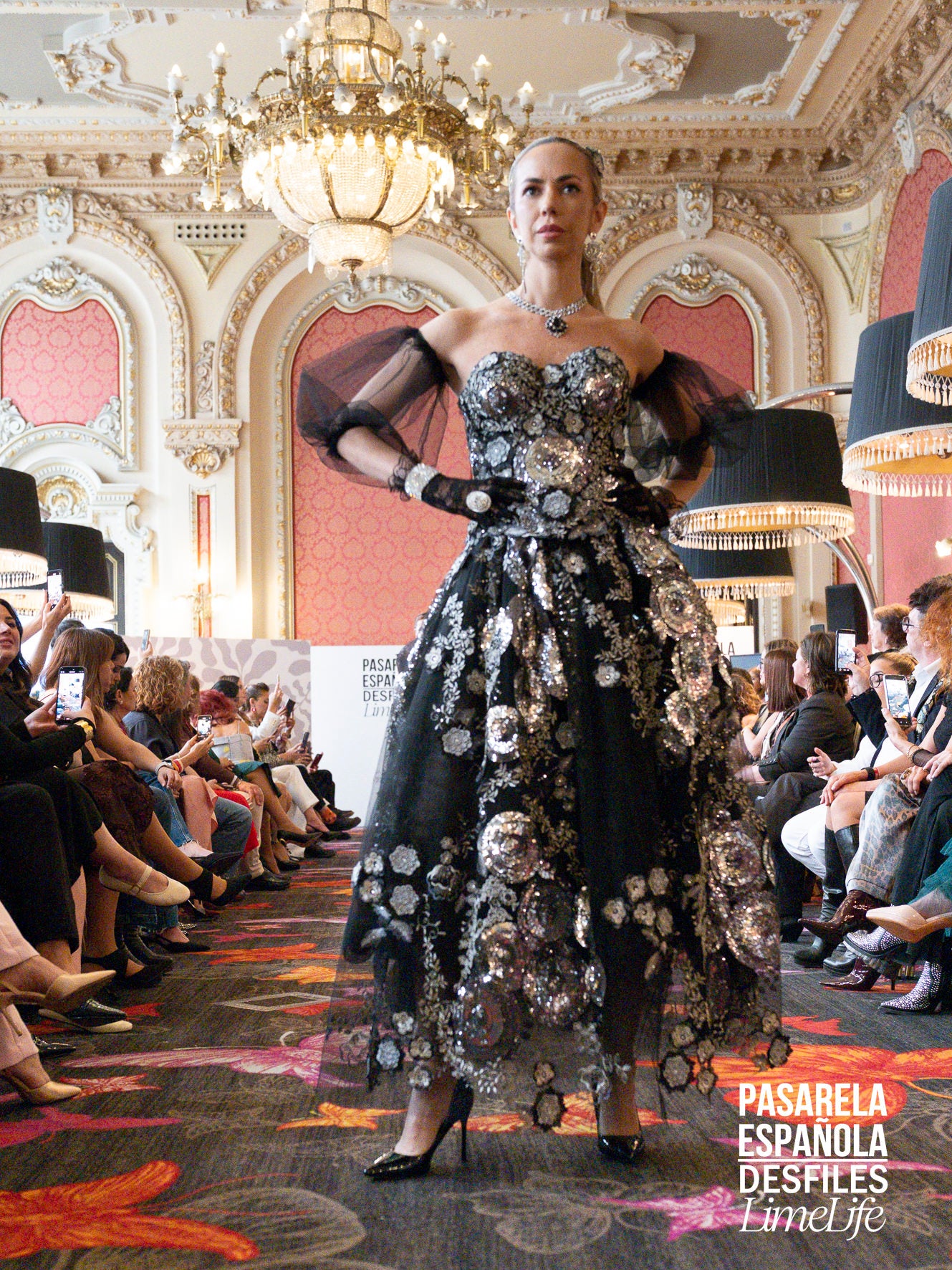Falda, Corset, Choker y Pendientes – Alta Costura Julieth - Julieth  
