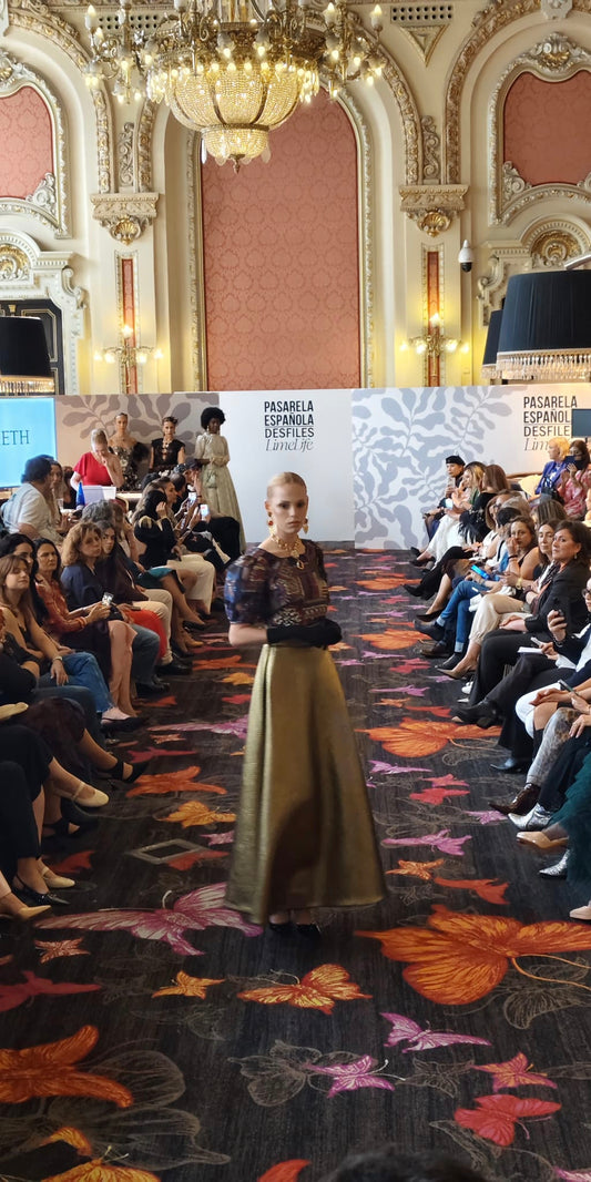 Blusa Brocada – Alta Costura · Colección Majestad