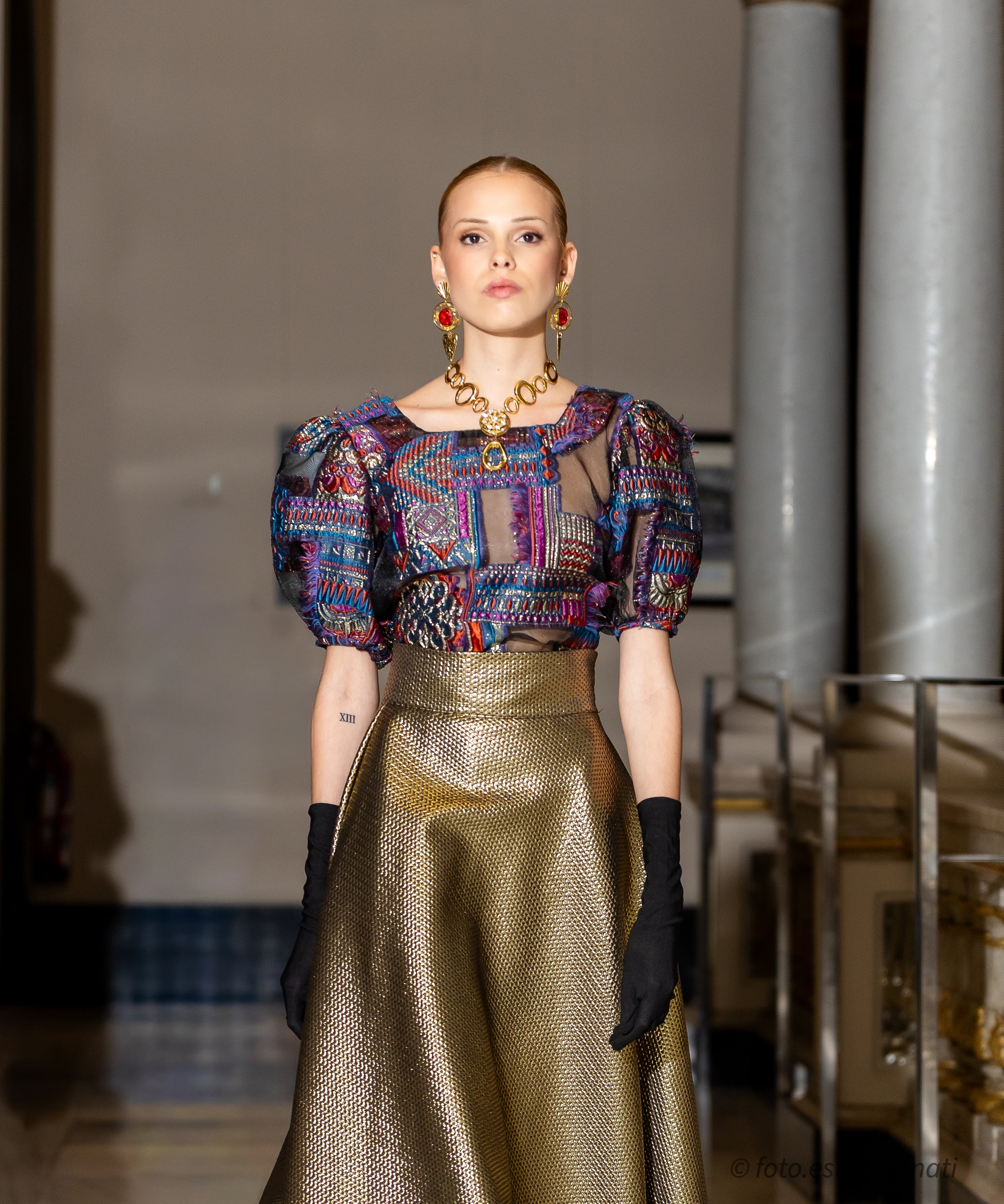 Blusa Brocada – Alta Costura · Colección Majestad - Julieth  