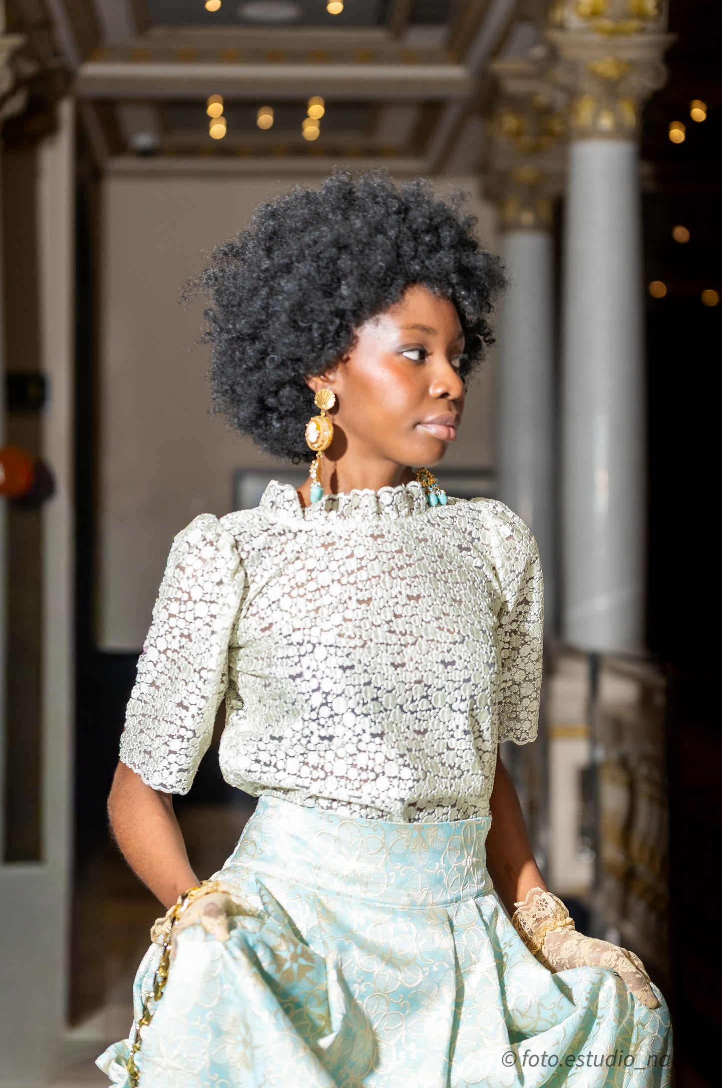 Falda, Blusa y Pendientes – Alta Costura Julieth