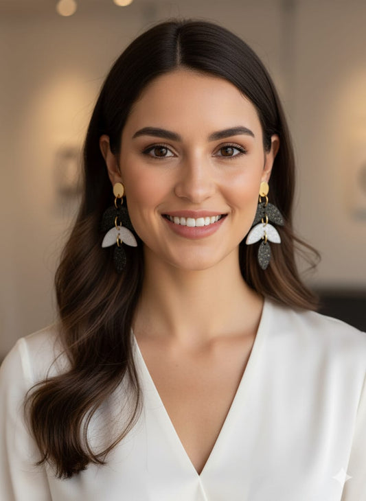 Pendientes de la Colección Blanco y Negro De Julieth