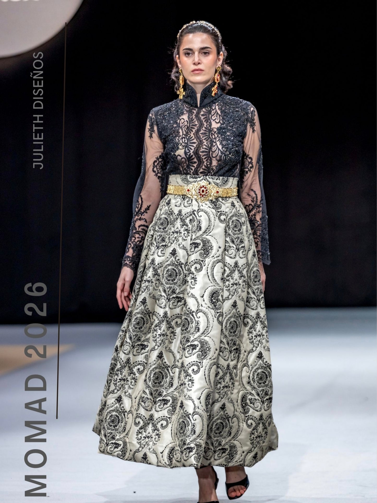 Blusa Brocada Majestad